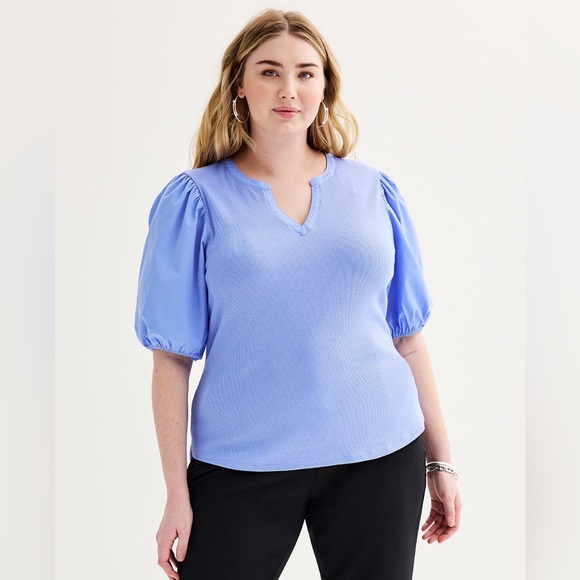 Nine West Tops - NWT Women’s Nine West mixed media V-neck puff sleeve size 2X